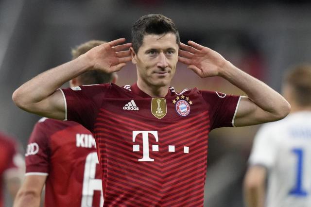 53551b53186fa80af8f0075273c3ec3drobert_lewandowski_scores_against_dynamo.jpeg