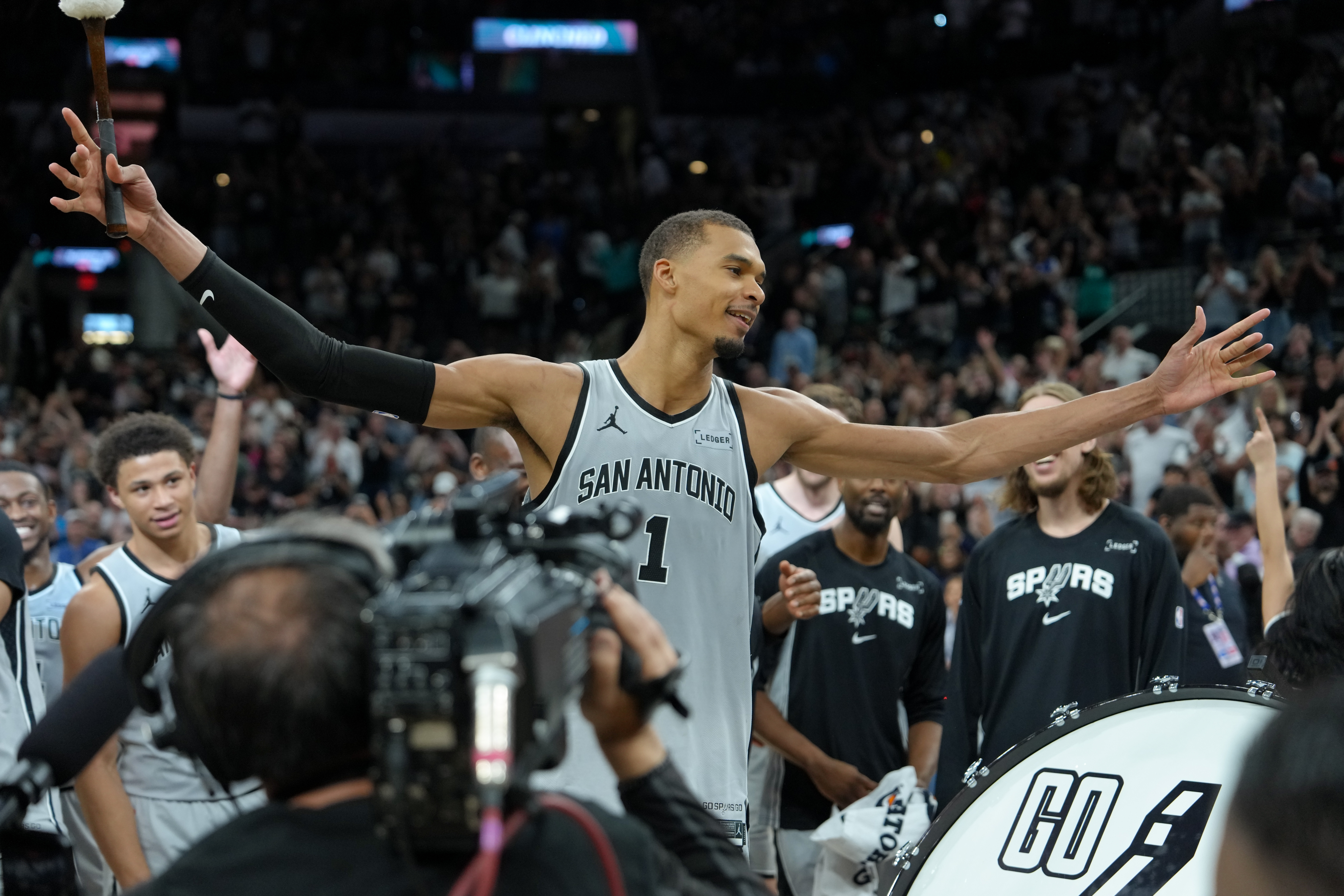 开云APP-文班有实力但很难破大梦盖帽纪录！健康与对手拒投是两座大山